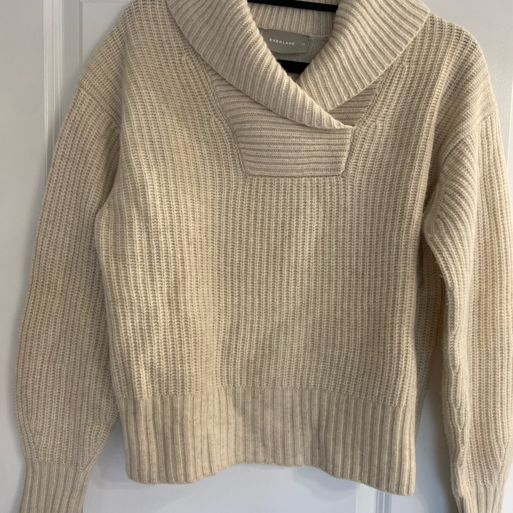 Everlane Cream Ribbed Shawl-Collar Turtleneck Sweater